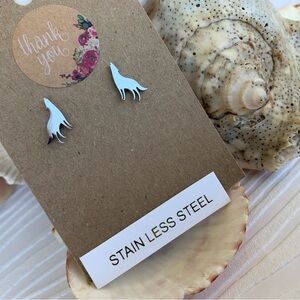 Wolf Earrings Stainless Steel Studs Howling At The Moon 1/2 In. NWT Minimalist